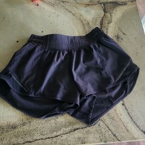 Lululemon Hotty Short